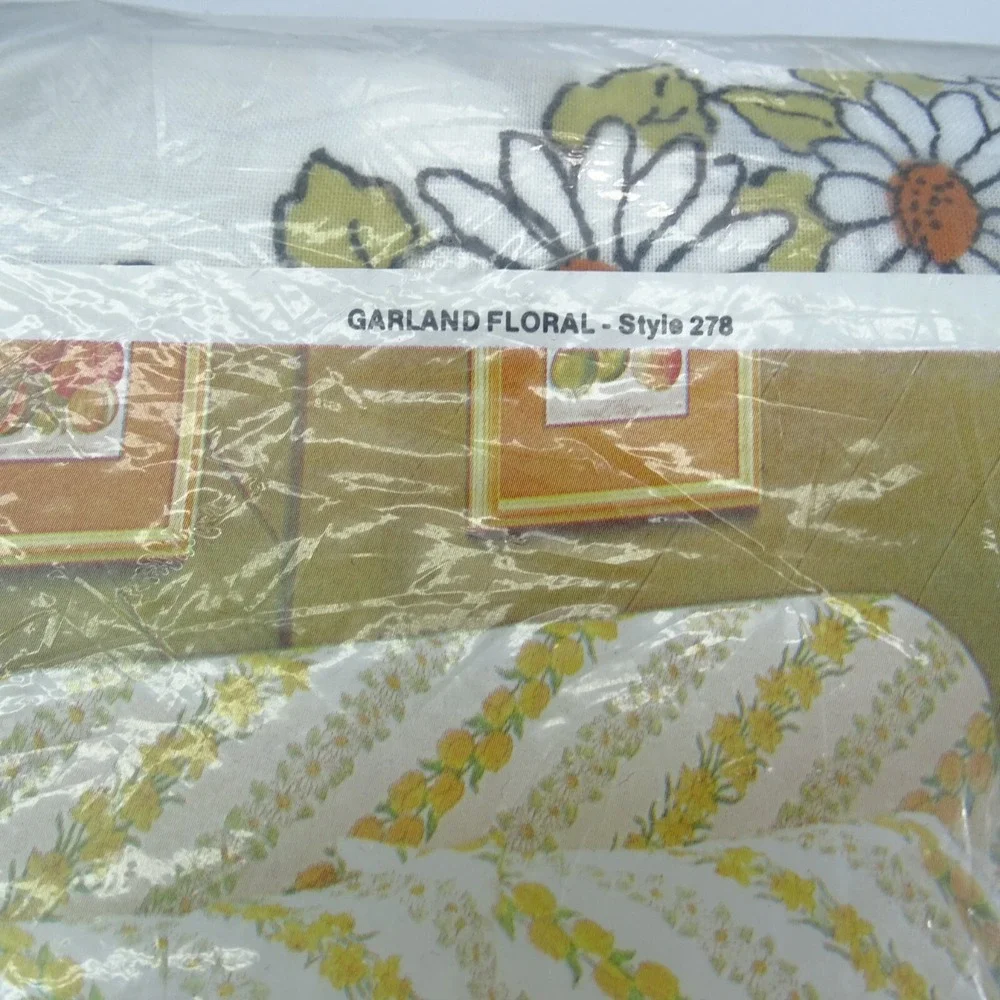 Vintage Edgemont No-Iron Muslin Queen Flat Sheet Garland Floral‎ USA Made New